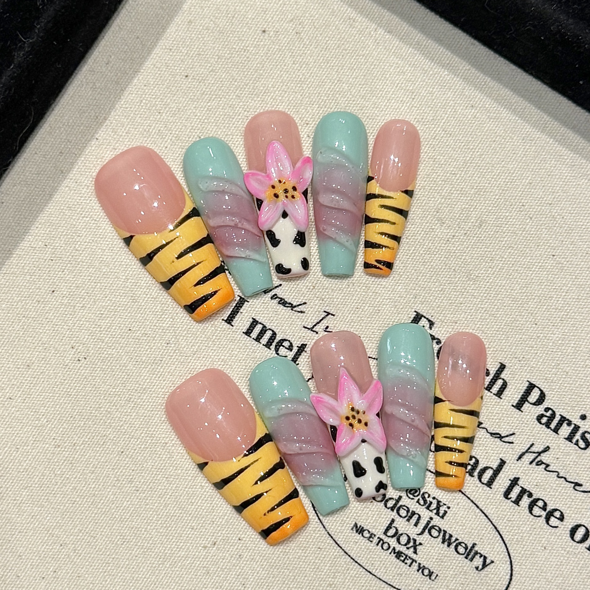 Pressed Flower Art - 10pcs Pure Hand Pressed Coffin Nail