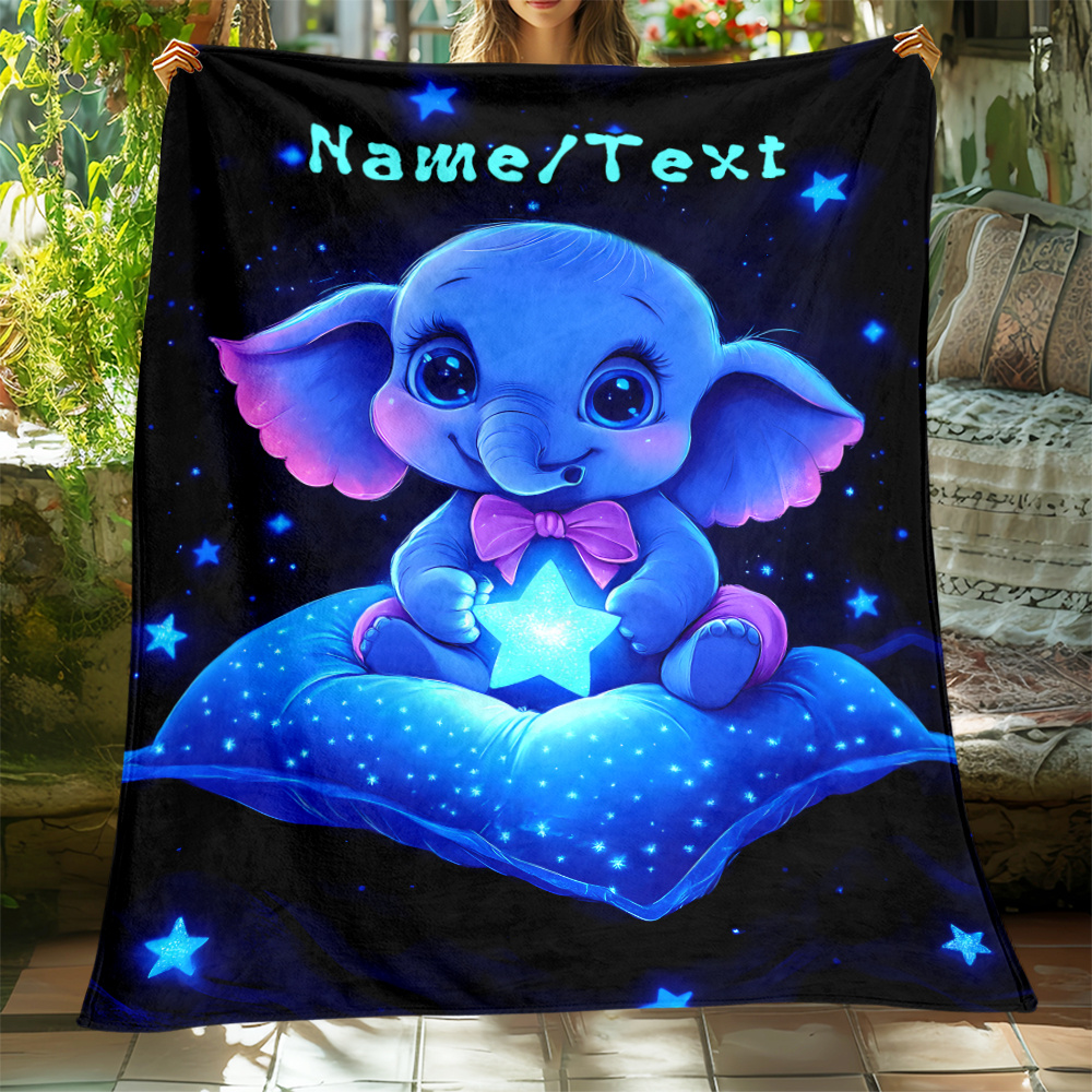 Personalized Cute Blue Elephan - Custom Night Sky recension och pris