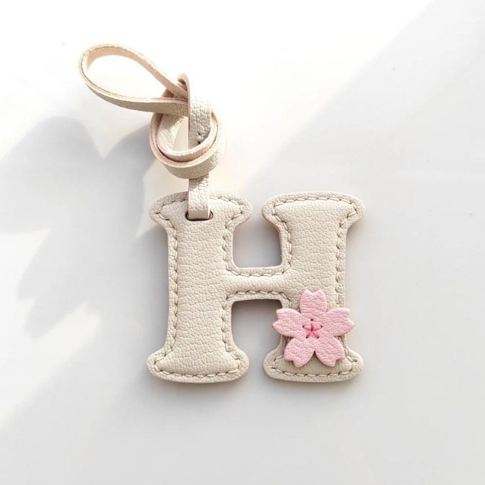 Creative High Quality Genuine  - Monogram Keychain Leather recension och pris