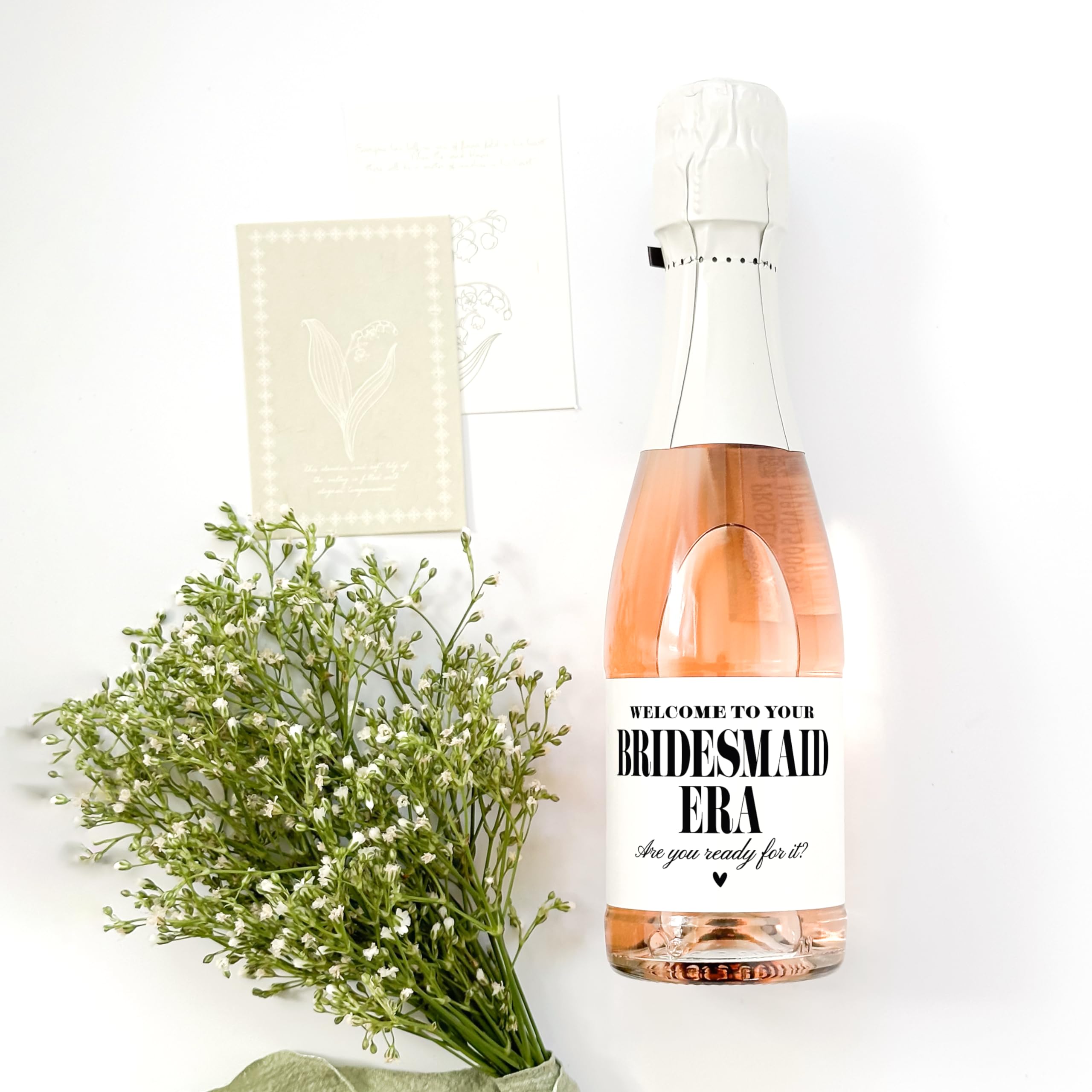 Bridesmaid Era Mini Champagne  - Personalised Candle Label recension och pris