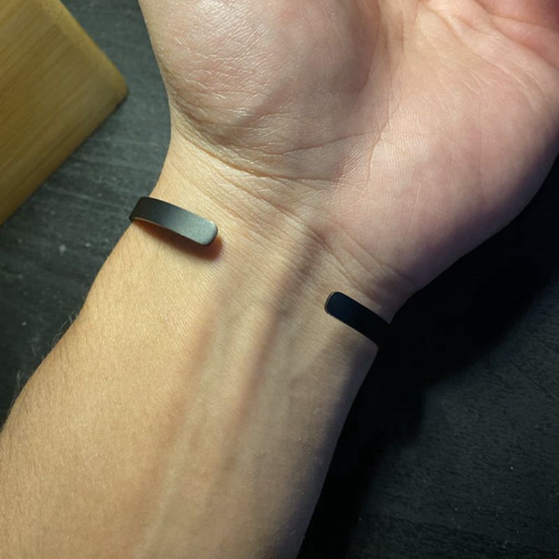 Custom Phrase Cuff Bracelets f - Coordinates Bracelet recension och pris