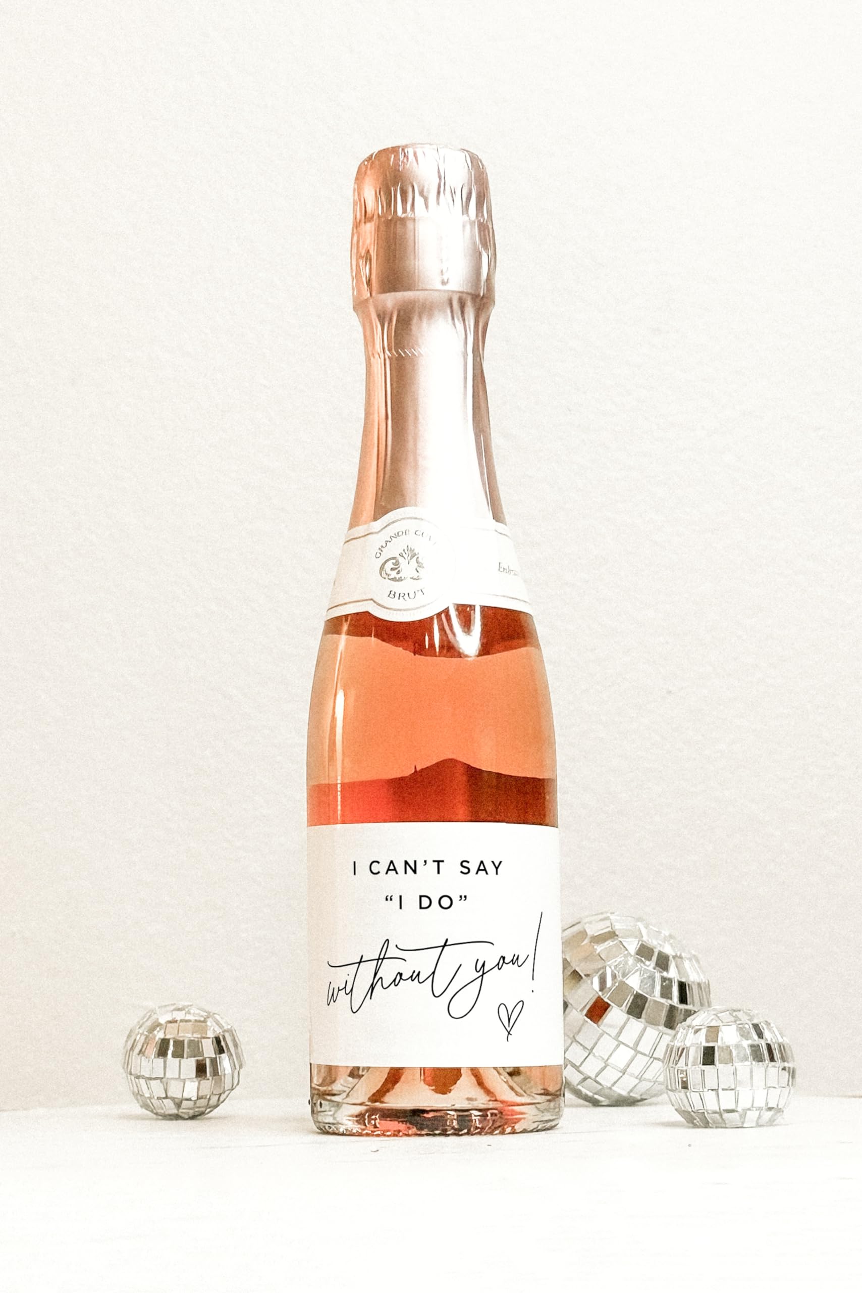 Bridesmaid Proposal Mini Champ - Personalised Candle Label recension och pris