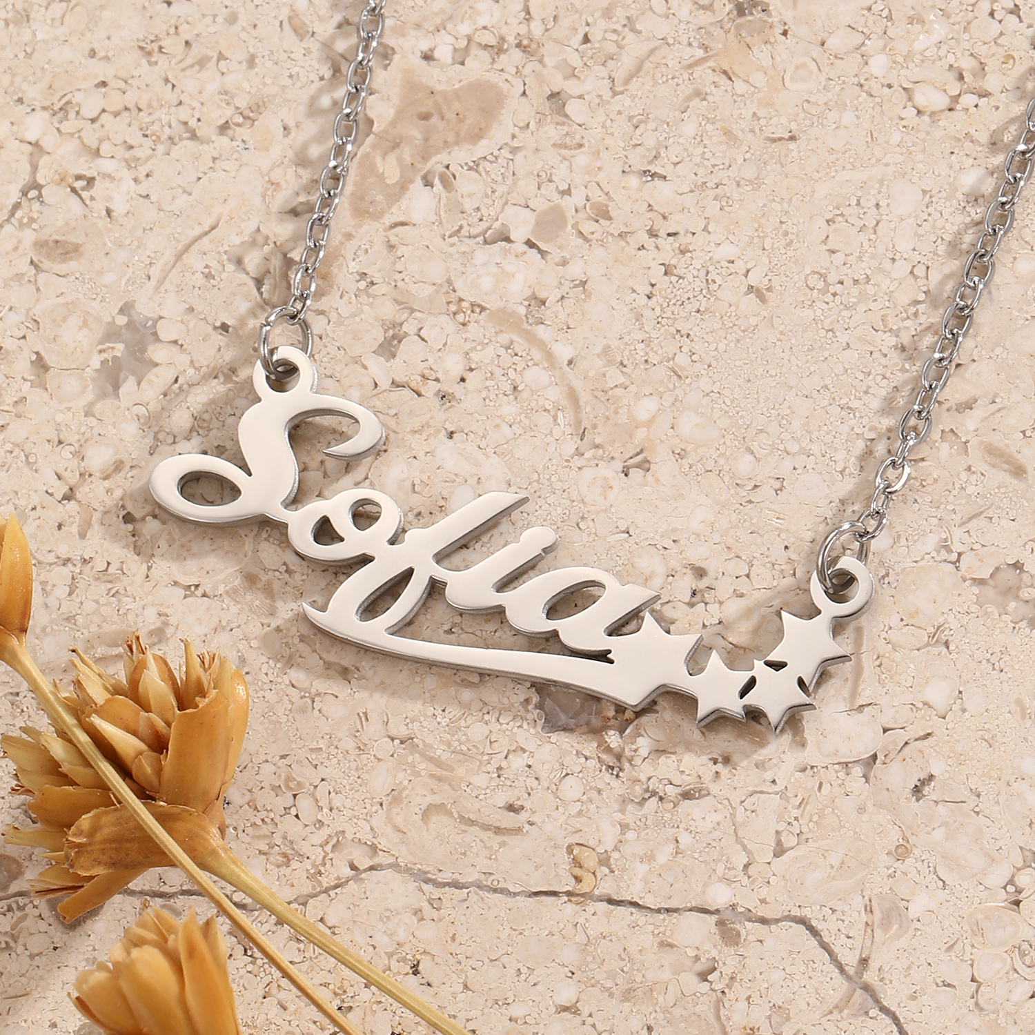 Stainless Steel Star Letter Pe - Name Necklace Custom recension och pris