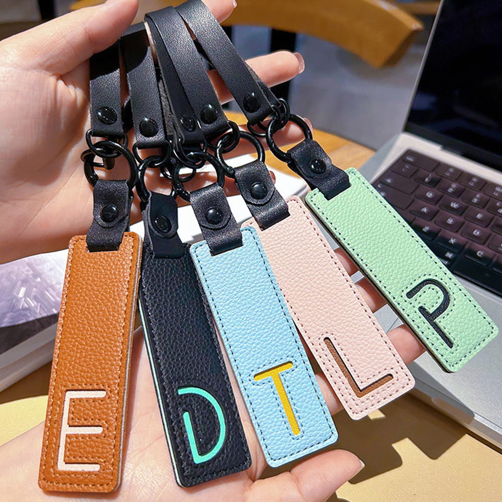 Classic Pu Leather Keychain A- - Monogram Keychain Leather recension och pris