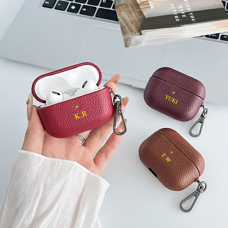Fashion Cute Mini DIY Earphone - Monogram Keychain Leather recension och pris