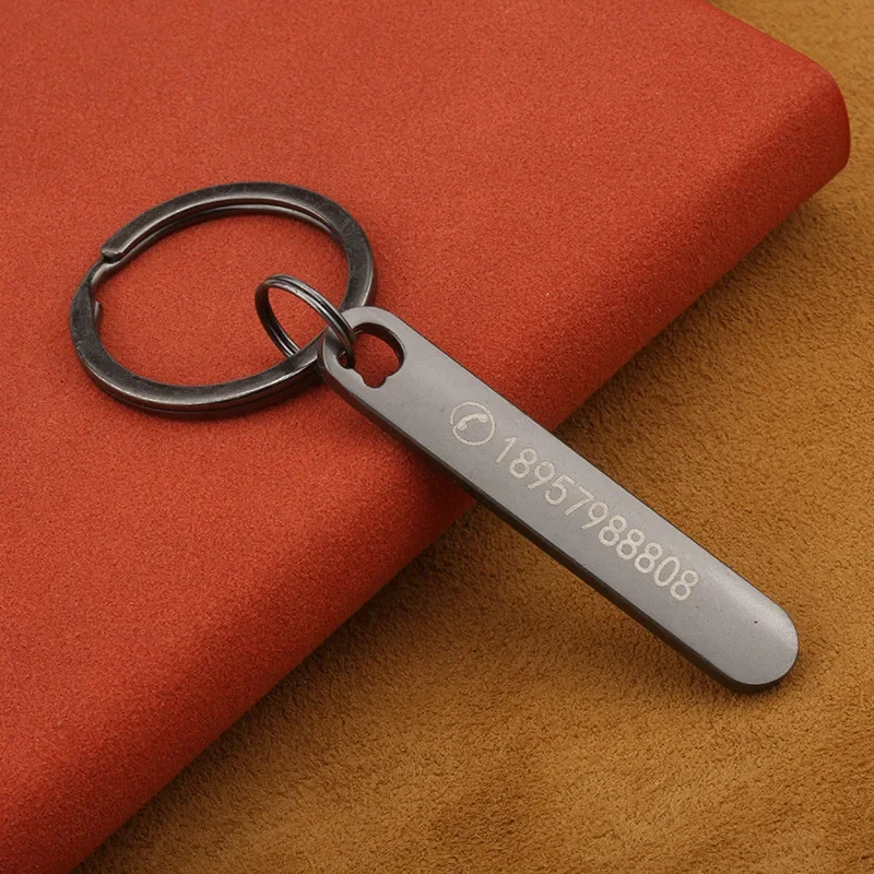 Custom Keychain with Free Engr - Initial Ring Custom recension och pris