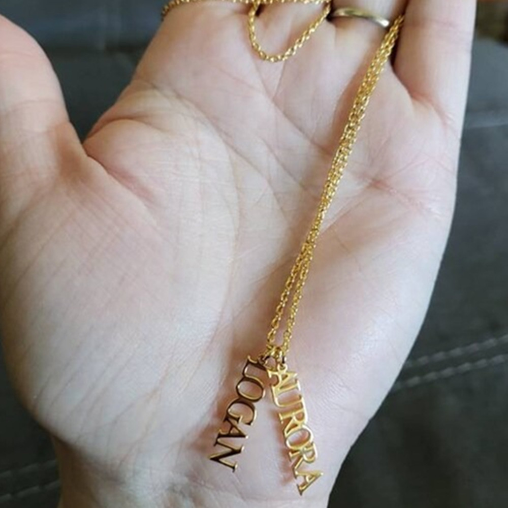 Custom Multiple Name Necklace  - Birth Flower Necklace recension och pris