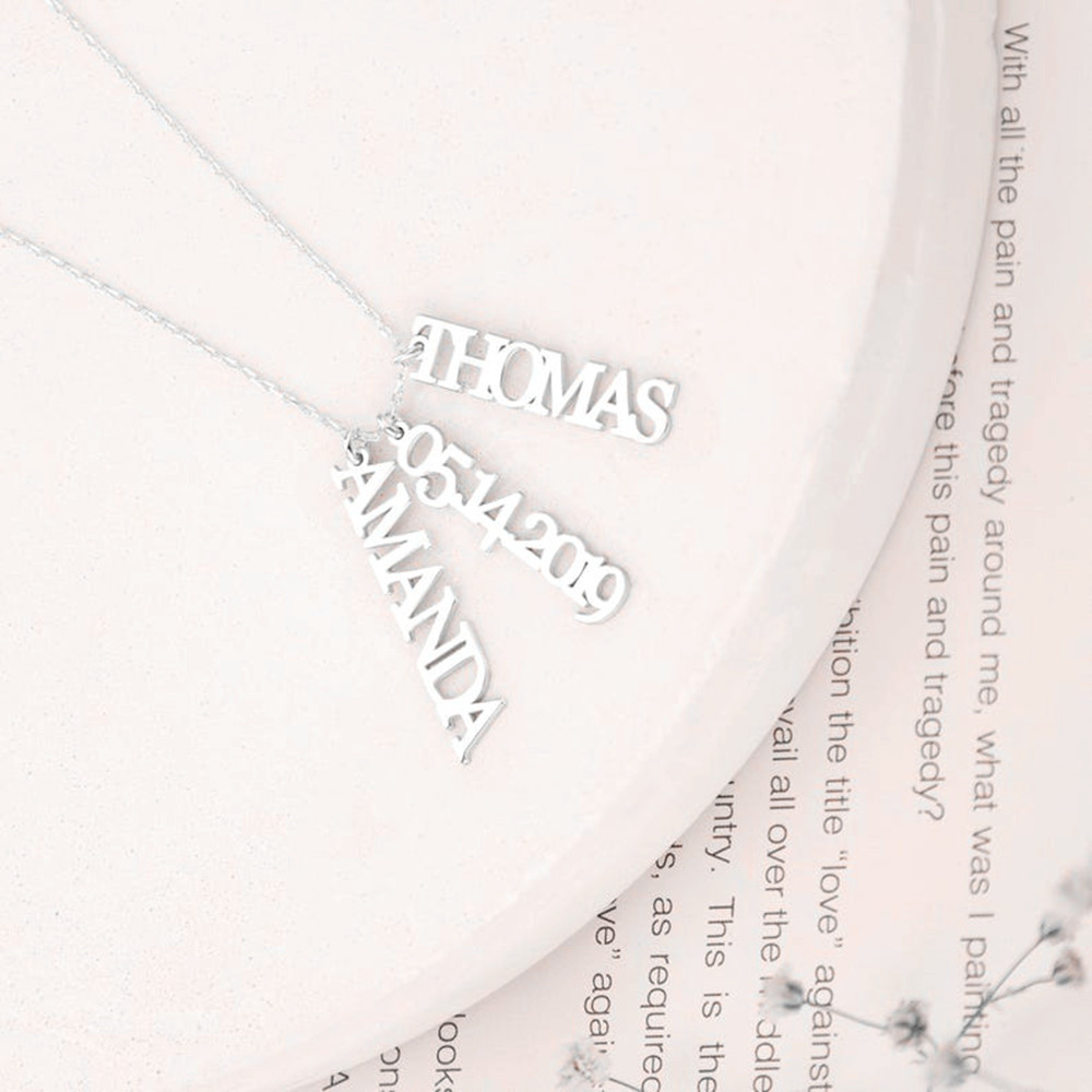 Custom Multiple Name Necklace  - Birth Flower Necklace recension och pris