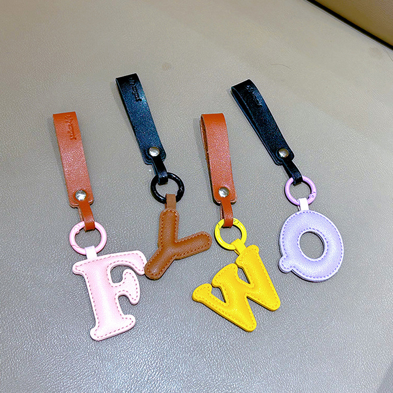 A To Z PU Leather Initial Lett - Monogram Keychain Leather recension och pris