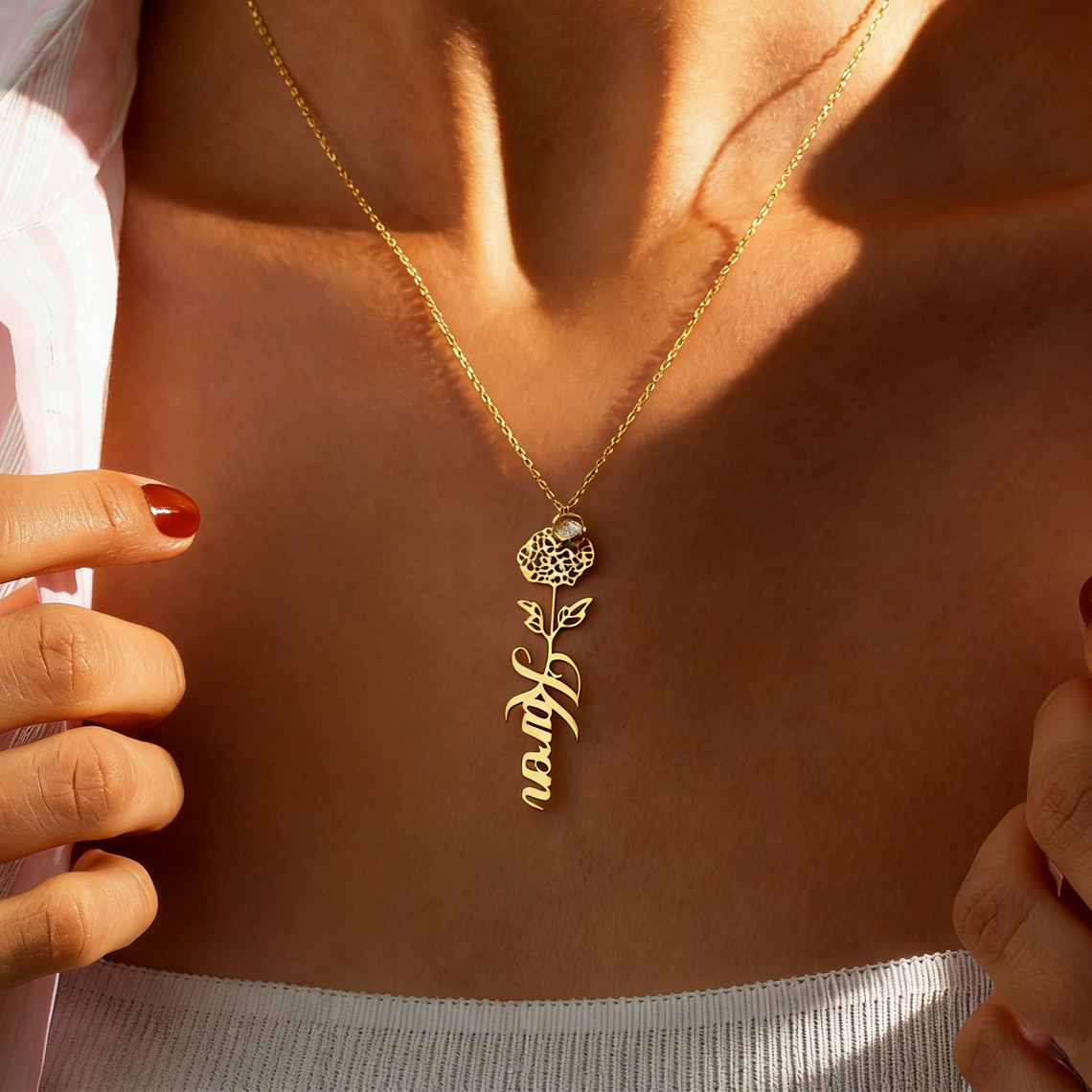 Customized Name Necklace with  - Birth Flower Necklace recension och pris