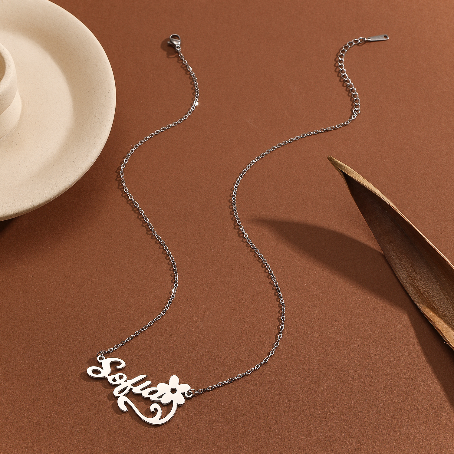 Stainless Steel Flower Letter  - Name Necklace Custom recension och pris