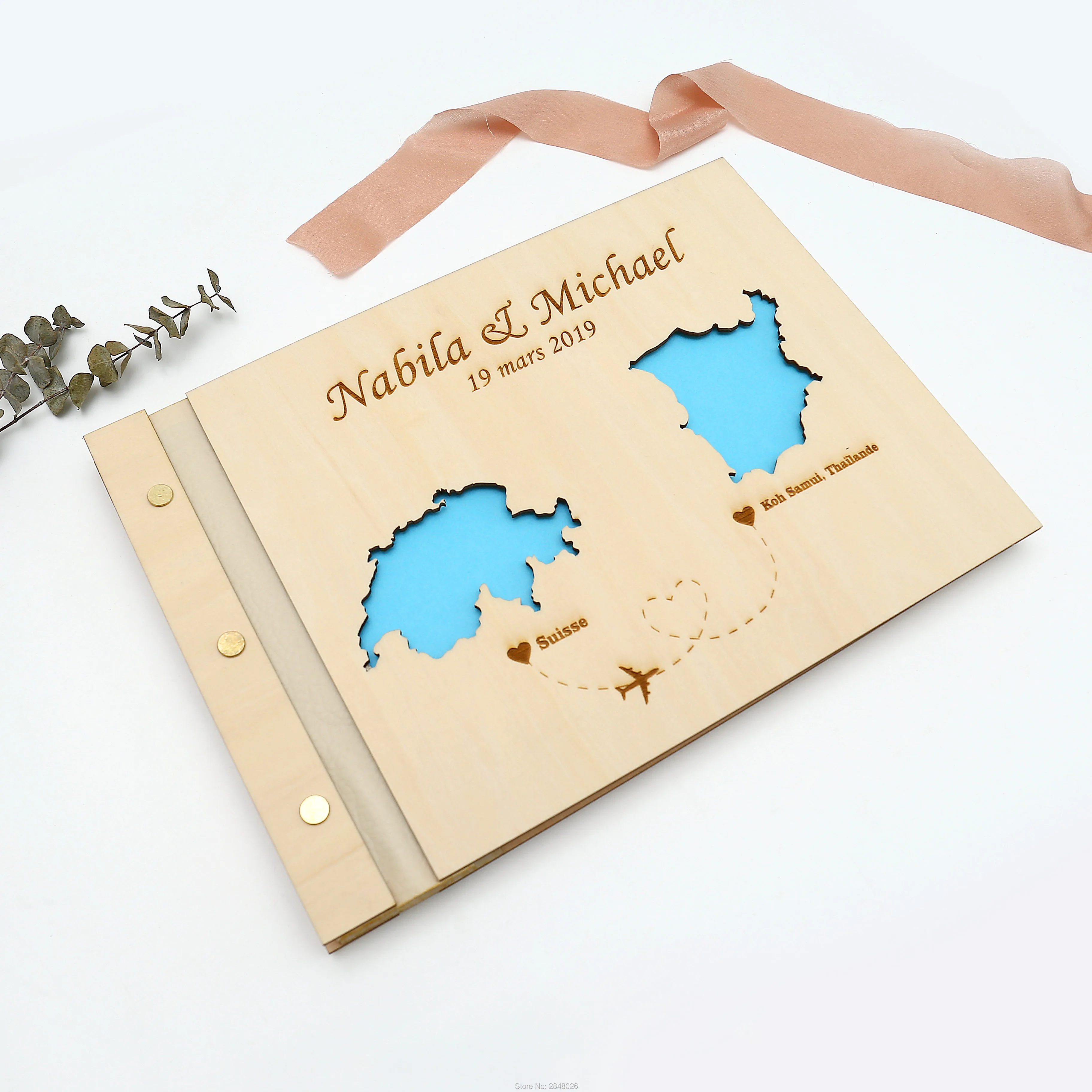 Rustic engraved wedding guestb - Custom Star Map recension och pris