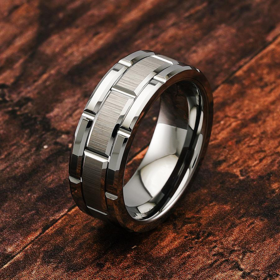 Fashion Men 8MM Stainless Stee - Initial Ring Custom recension och pris