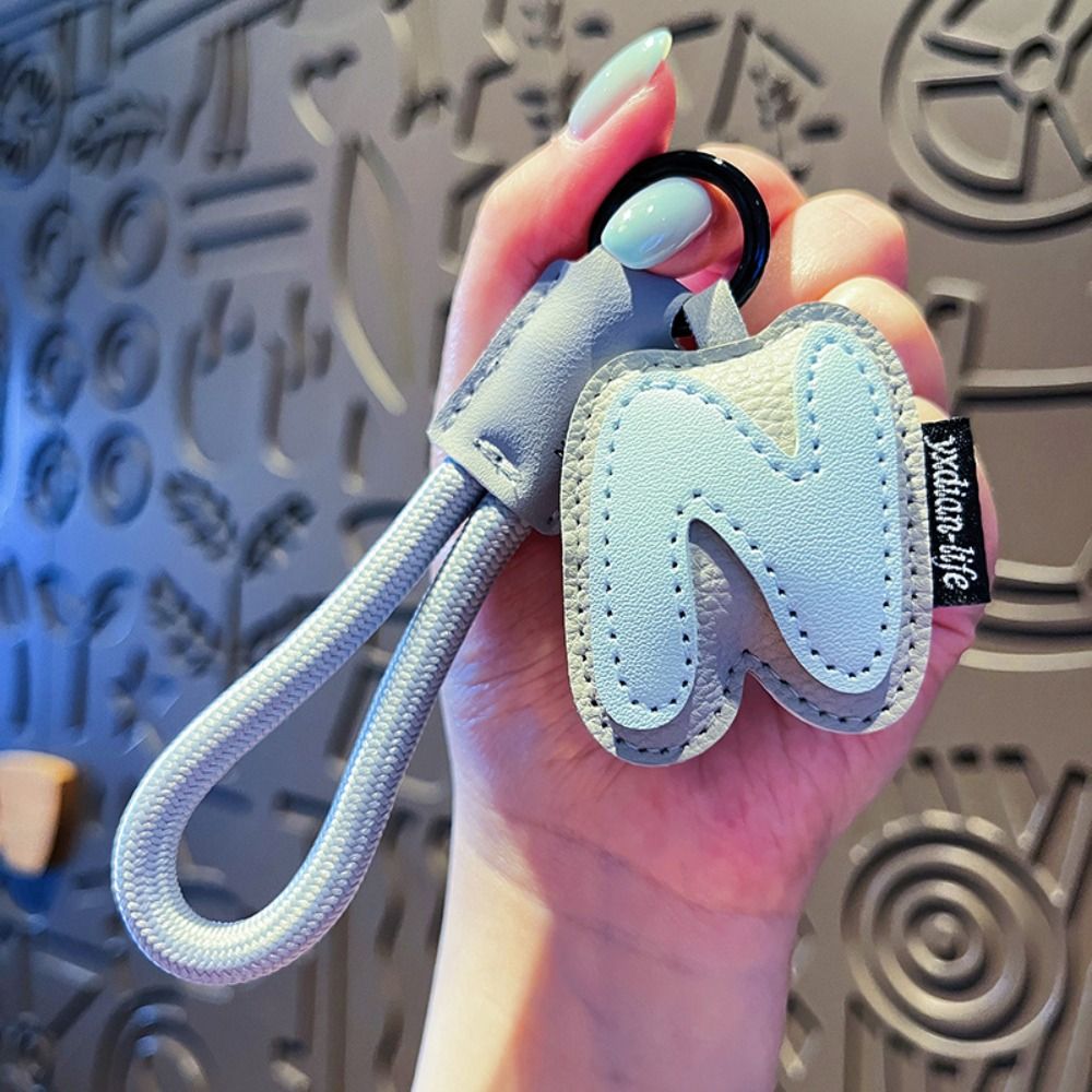 Sweet 26 Letter Keychain PU Le - Monogram Keychain Leather recension och pris