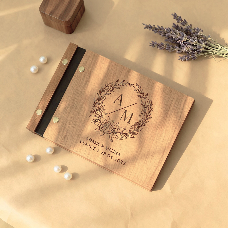 Personalized Wooden Wedding Gu - Custom Photo Book recension och pris